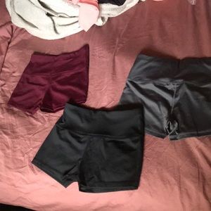 Pack of three athletic booty shorts